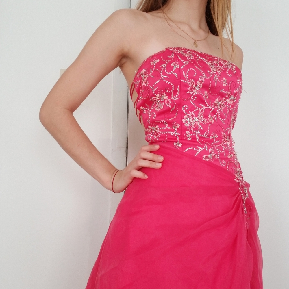 LARA Design Beautiful Magenta Gown